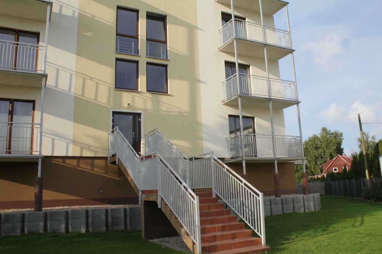 Apartament Kapitanski Bursztynowe Komnaty Darlowko Εξωτερικό φωτογραφία