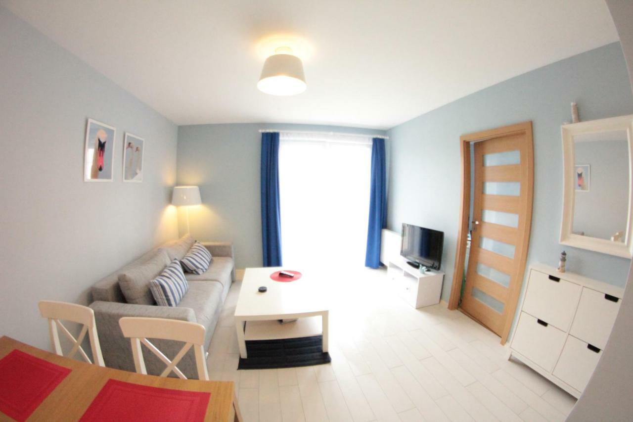 Apartament Kapitanski Bursztynowe Komnaty Darlowko Εξωτερικό φωτογραφία